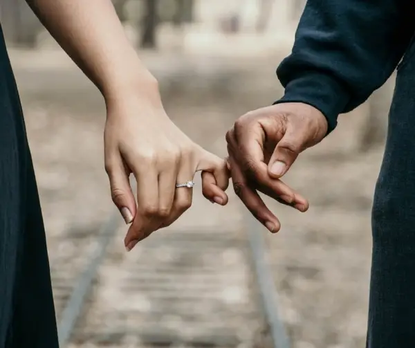 O relație de cuplu sănătoasă nu ține de noroc
